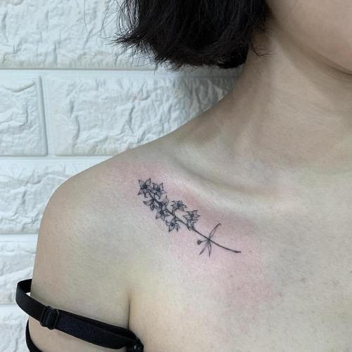 Тату на ключицах. Тату на ключице – значение