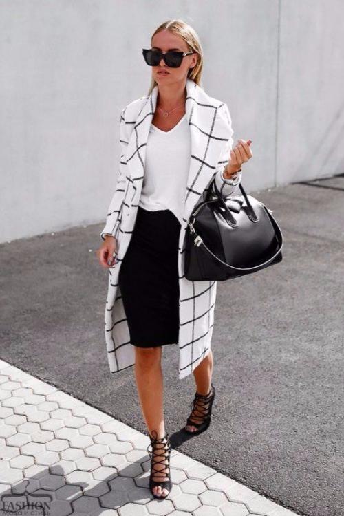 Зимние луки для женщин 50 лет. Что включает в себя базовый гардероб 50-летней женщины? 05 Зимние луки для женщин 50 лет. Что включает в себя базовый гардероб 50-летней женщины? 05