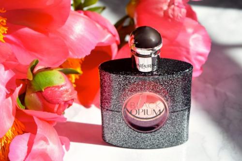 Модные женские духи. 14