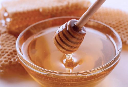 Маски для жирных волос в домашних условиях. Меры предосторожности перед использованием 03