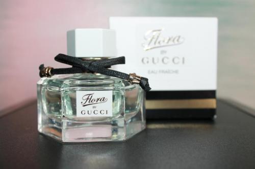 Модные женские духи. 07