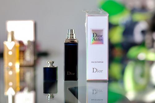 Модные женские духи. 09