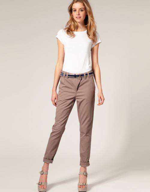 С какой обувью носить укороченные брюки. Под какую обувь носить укороченные брюки