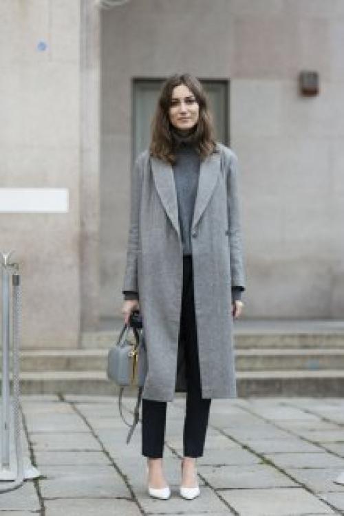 С чем носить серое пальто до колена. Безупречные оттенки серого в моделях женских пальто