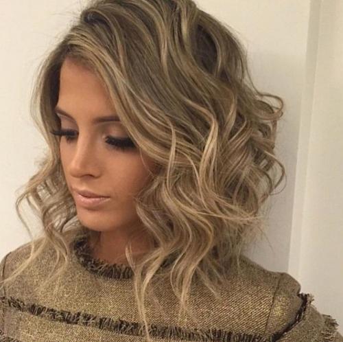 Укладка утюжком каре без челки. Советы от профессионалов