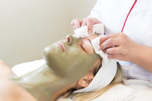 От кругов под глазами народные средства. Домашние маски 02