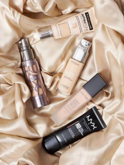 База под тональный крем. Точка отсчета: что такое тональная основа?