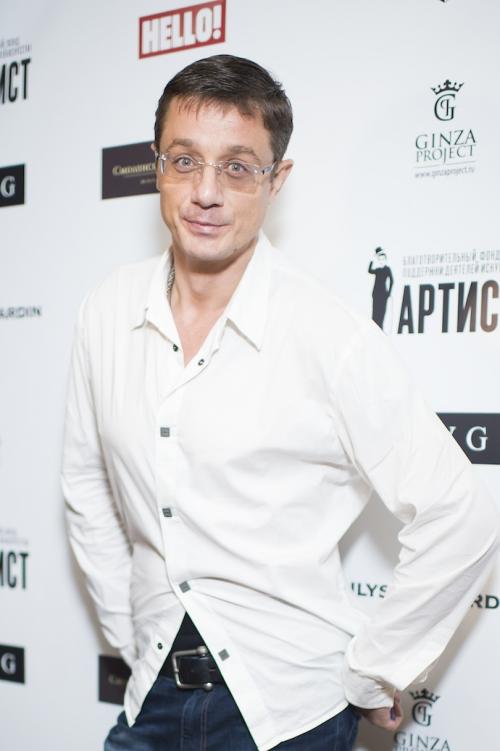 Евгений Миронов с кем встречается. Евгений Миронов предпочитает гомосексуальные отношения 25