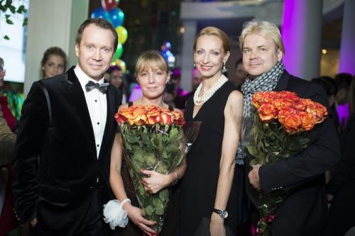 Евгений Миронов с кем встречается. Евгений Миронов предпочитает гомосексуальные отношения 17