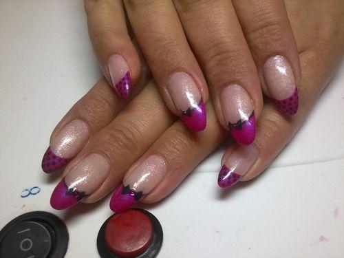 Как приклеить отслоившийся гель лак. Что делать, если откололся шеллак, и как сохранить маникюр