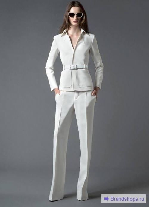 Брюки со стрелками женские с чем носить. Куда  и когда можно надеть прямые брюки