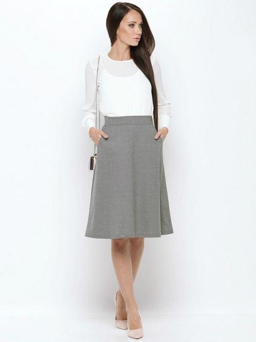 С чем носить юбку трапецию до колена. Особенности и материалы юбок трапеций, с чем носить и модные образы