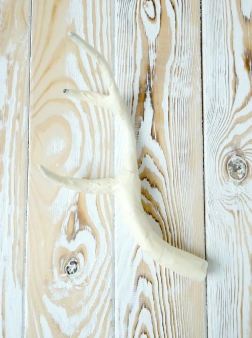 Как сделать рога оленя своими руками. Как сделать рога своими руками