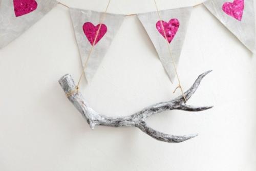 Как сделать рога оленя своими руками. Как сделать рога своими руками