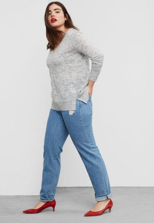 Образы для полных девушек 2019. Модные цвета и принты одежды для полных женщин осень зима 2019 2020