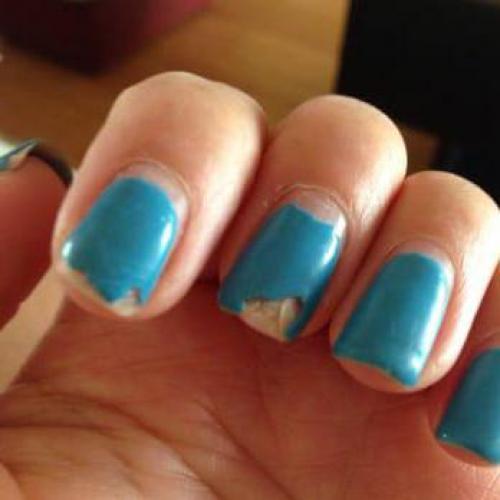 Почему мягкий гель-лак на ногтях. Как нанести гель-лак так чтобы он долго держался? 02