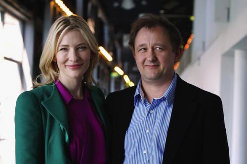 Некрасивые жены красивых актеров. Звезды, выбравшие некрасивых жен и мужей