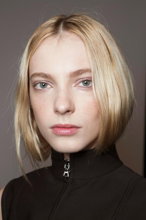 Цвет волос для темно карих глаз. Оттенки карего и цвет волос 26