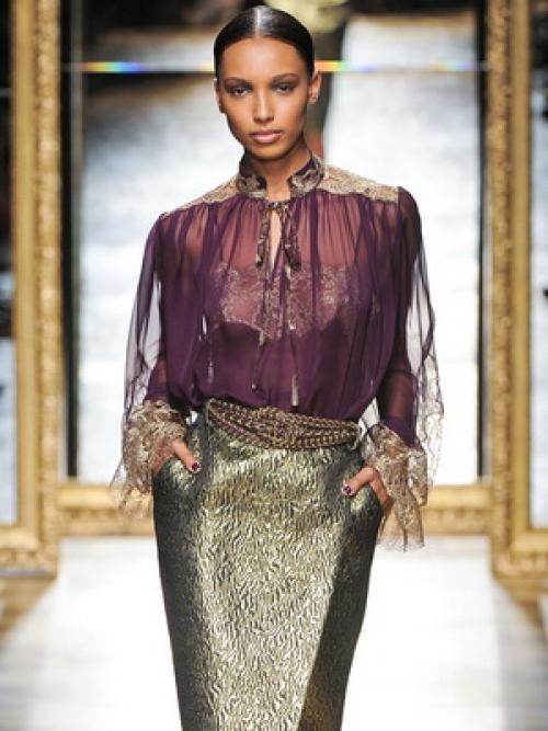 Прозрачные блузки, как носить. С чем носить блузку из прозрачной ткани 05