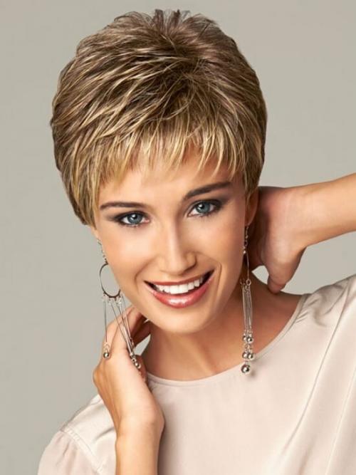 Стрижки для женщин до 30 лет. Фото коротких стрижек для женщин после 30