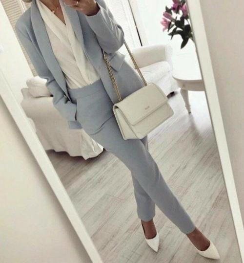 Как скрыть живот и бока одеждой. Верх