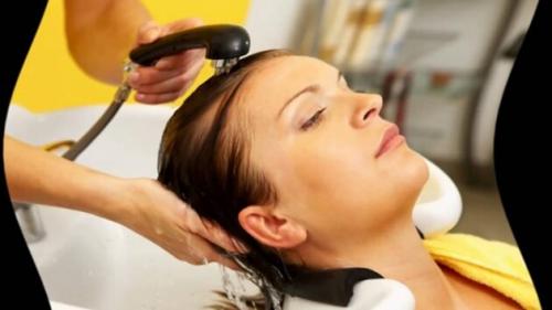 Как смыть черную краску с волос народными средствами. Как смыть темную и черную краску?