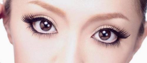 Как красиво накрасить глаза карандашом и тушью. Как научится красиво красить глаза карандашом