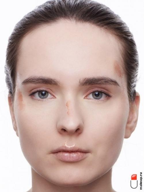 Как правильно наносить тон на лицо. Порядок нанесения макияжа: 6 шагов