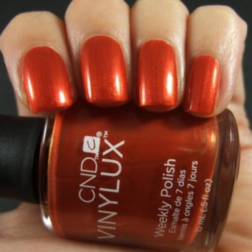 Лак держится неделю. Она сказала «Да!»: самые красивые кольца с крупными камнями 05