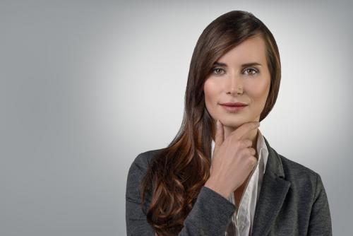 Как выглядеть уверенной в себе, если комплексов через край