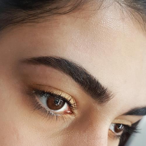 Как правильно ухаживать за бровями