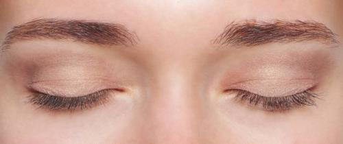 Макияж для блондинок с голубыми глазами