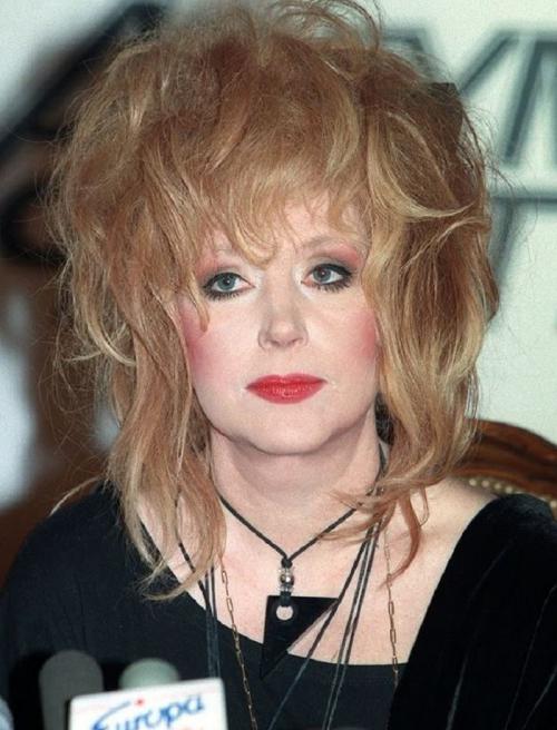 Как менялась Алла Пугачева. Вся жизнь в 10 фото: как менялась Алла Пугачева 03