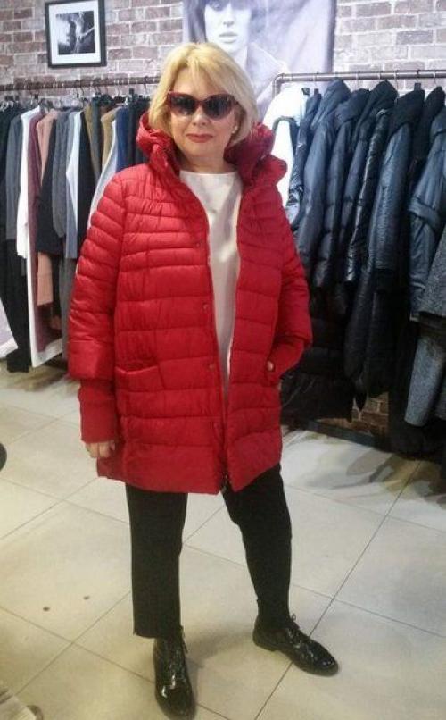 Пуховики для женщин после 50 советы. Куртка или пальто: что купить на весну женщине после 50 лет