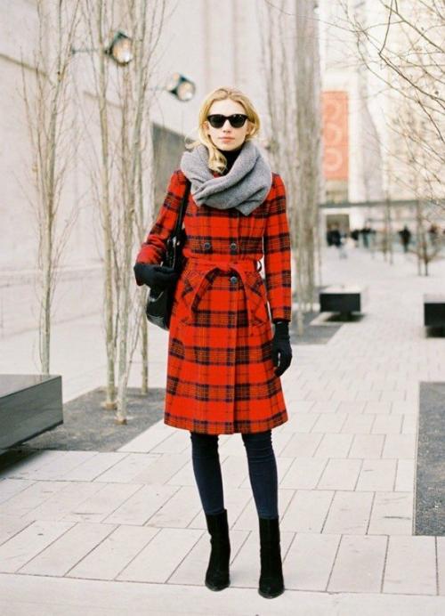 Как завязать легкий шарф-хомут. Учимся носить шарф-хомут с пальто: 5 модных правил и 8 основных способов