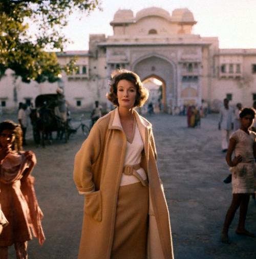 Как выглядеть стильно женщине в 30 лет. Базовый гардероб элегантных Леди -- как стильно одеваться в 30 и выглядеть великолепно 12 Как выглядеть стильно женщине в 30 лет. Базовый гардероб элегантных Леди -- как стильно одеваться в 30 и выглядеть великолепно 12