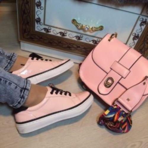 Что можно одеть под розовые кеды. С чем носить розовые кеды