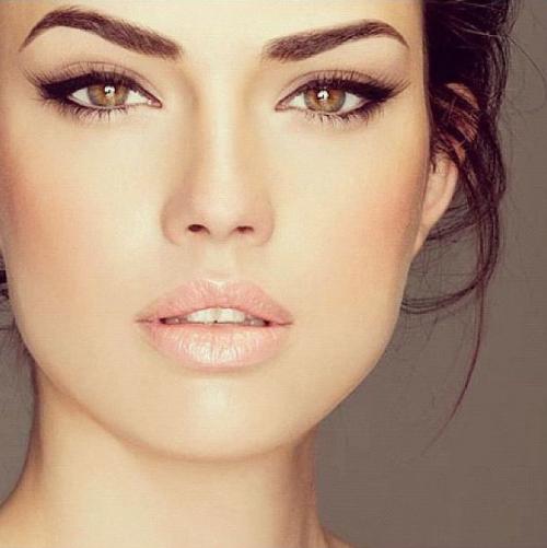 На что обращают внимание женщины глядя на мужчин. Вещи, на которые мужчины обращают внимание во время секса: психология отношений