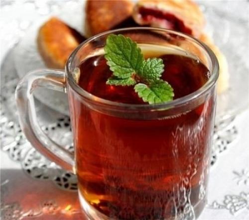 Чай с мелиссой и мятой польза и вред. Полезные свойства