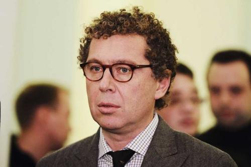 Богатые мужчины покупали себе жертву и приводили к специальному пруду. Похищение двух девушек 06 Богатые мужчины покупали себе жертву и приводили к специальному пруду. Похищение двух девушек 06