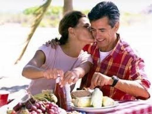 Как жить одинокой женщине после 40 лет. Что мешает женщине после 40 выйти замуж 05