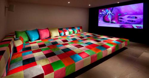 Что можно делать. Чем заняться дома когда скучно: 11 беспроигрышных идей для борьбы со скукой