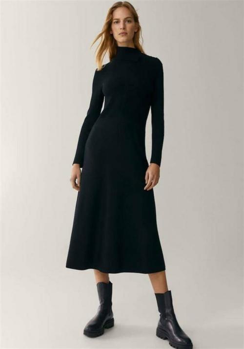 Мода на осень-зиму 2021 для полных женщин з.  Как правильно одеваться женщине за 50 и выглядеть модно полным в 2021-2022: фото стильных образов 27 Мода на осень-зиму 2021 для полных женщин з.  Как правильно одеваться женщине за 50 и выглядеть модно полным в 2021-2022: фото стильных образов 27