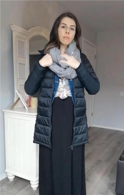 Современные способы носить рубашку с платьем: стильные комбинации 15