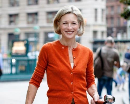 Как одеваться стильно в 55 лет. Основные правила красоты и стиля