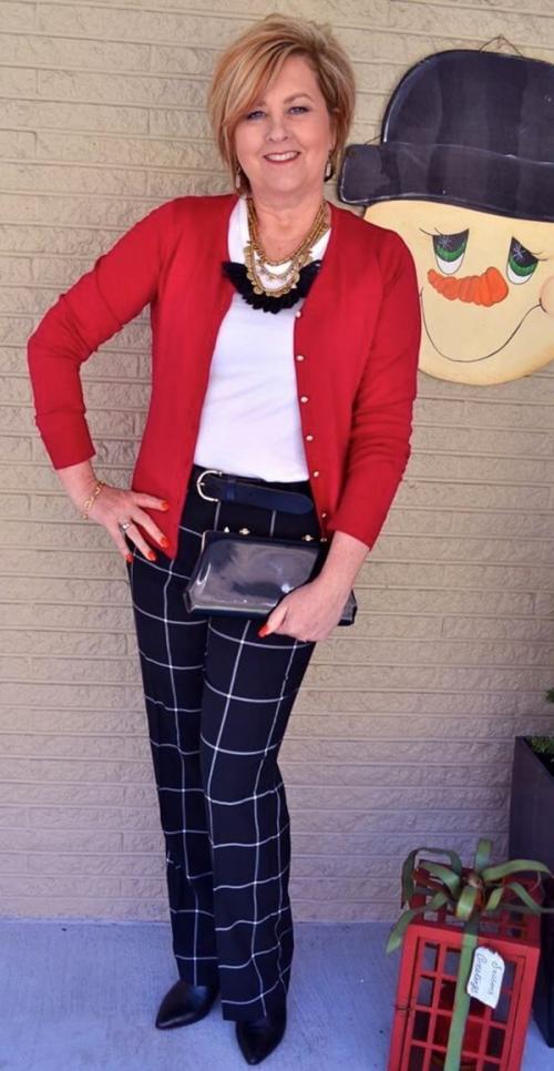 Как выглядит женщина в 50 лет. Составляем правильный гардероб