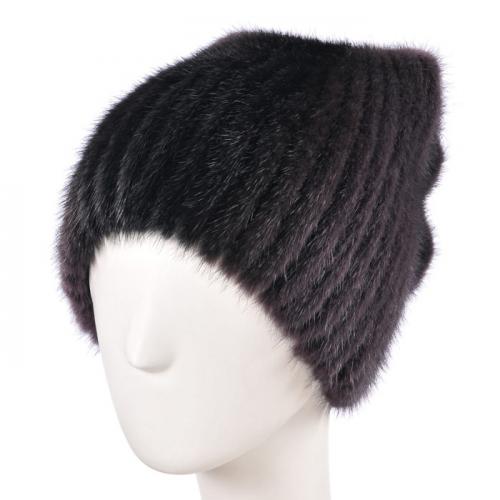 Головные уборы для пожилых женщин. На какие виды головных уборов стоит обратить внимание