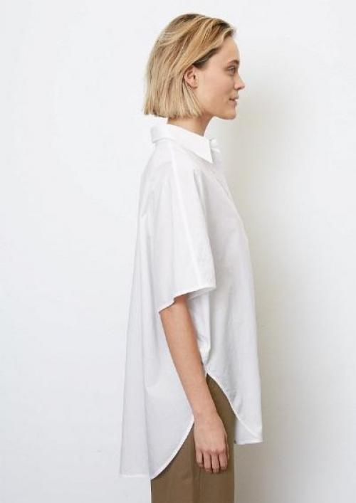 Мужская рубашка на девушке: как носить с шиком 13