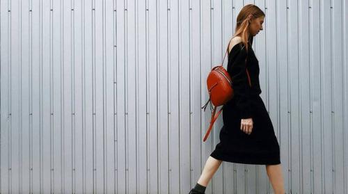 Одевайтесь погодно: всё о тёплом платье в пол 04 Одевайтесь погодно: всё о тёплом платье в пол 04