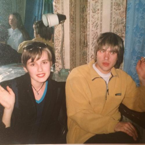 Как ухаживать за короткими стрижками, чтобы они выглядели всегда стильно и аккуратно. Предыстория